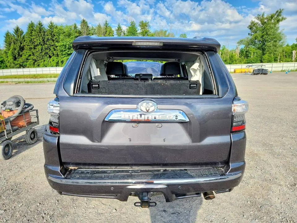2018 TOYOTA 4RUNNER LIMITED  