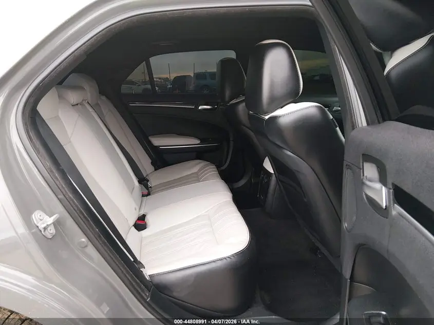 2017 CHRYSLER 300  