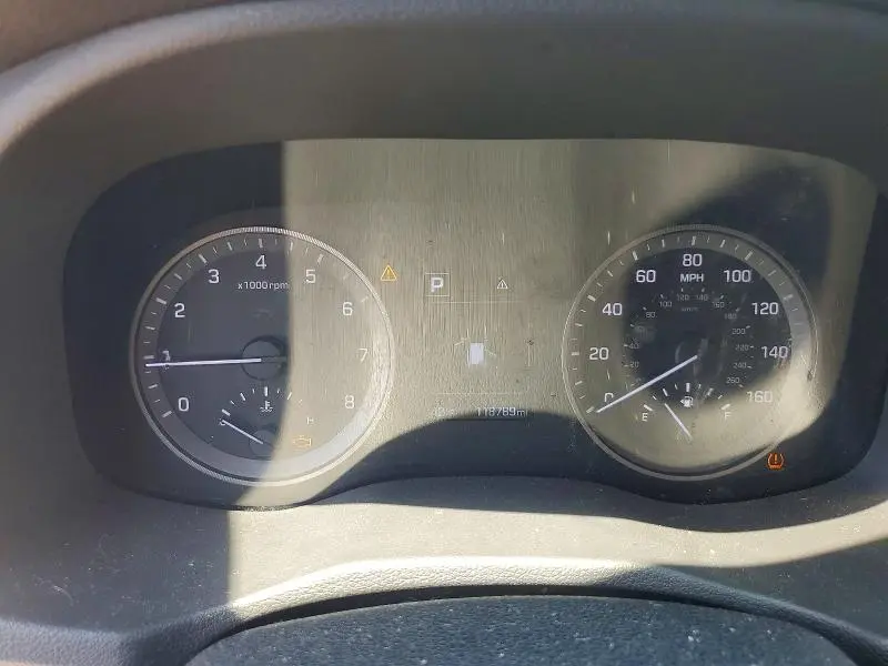 2016 HYUNDAI TUCSON SE  