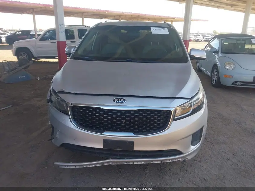2016 KIA SEDONA LX