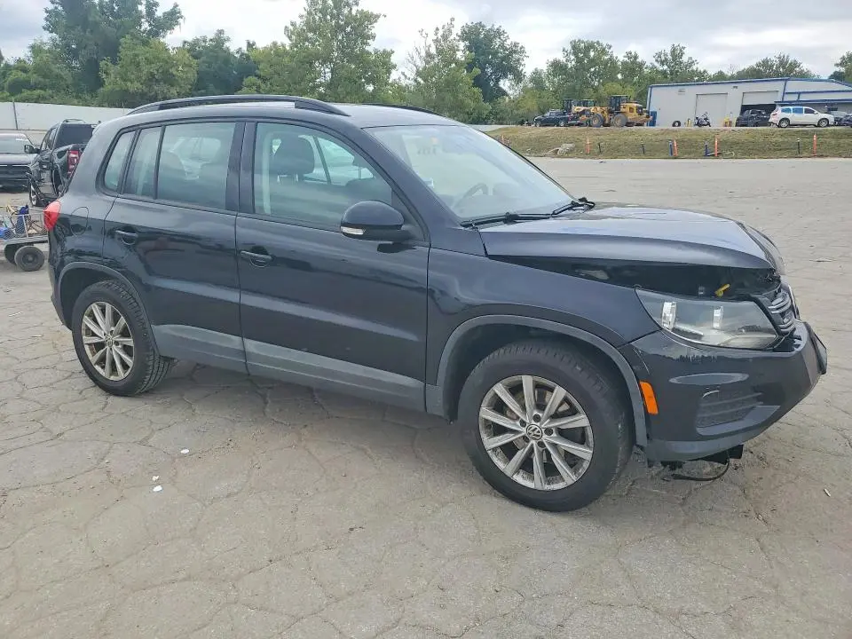2017 VOLKSWAGEN TIGUAN S  