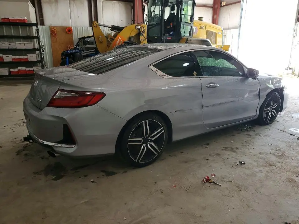 2017 HONDA ACCORD TOURING  