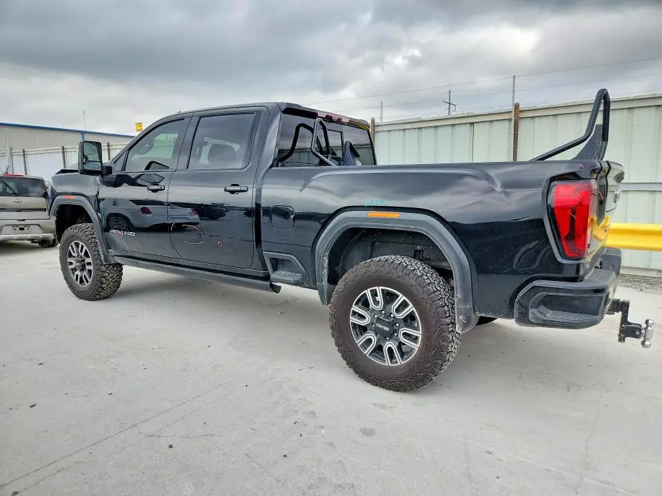 2021 GMC SIERRA K2500 AT4  