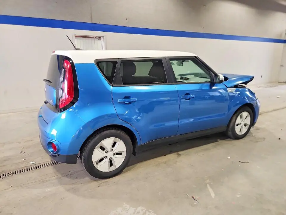 2016 KIA SOUL EV BASE  