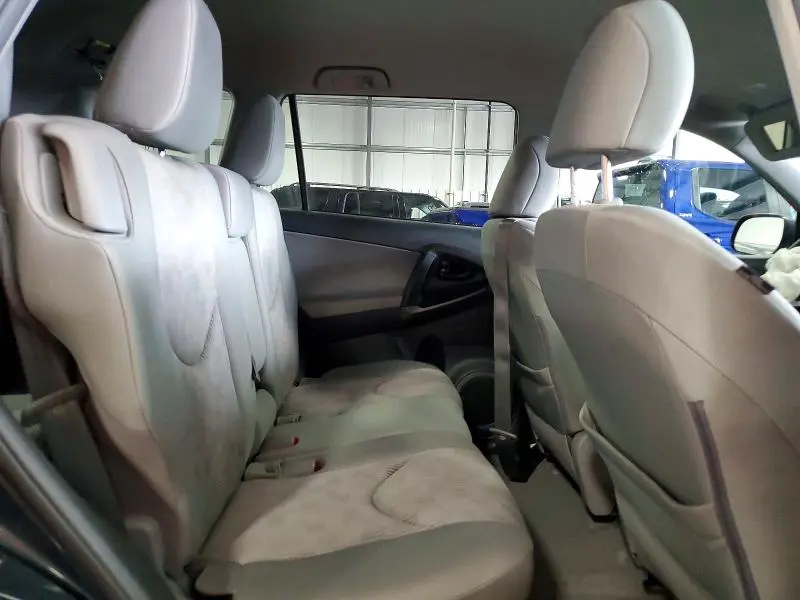 2012 TOYOTA RAV4 BASE  