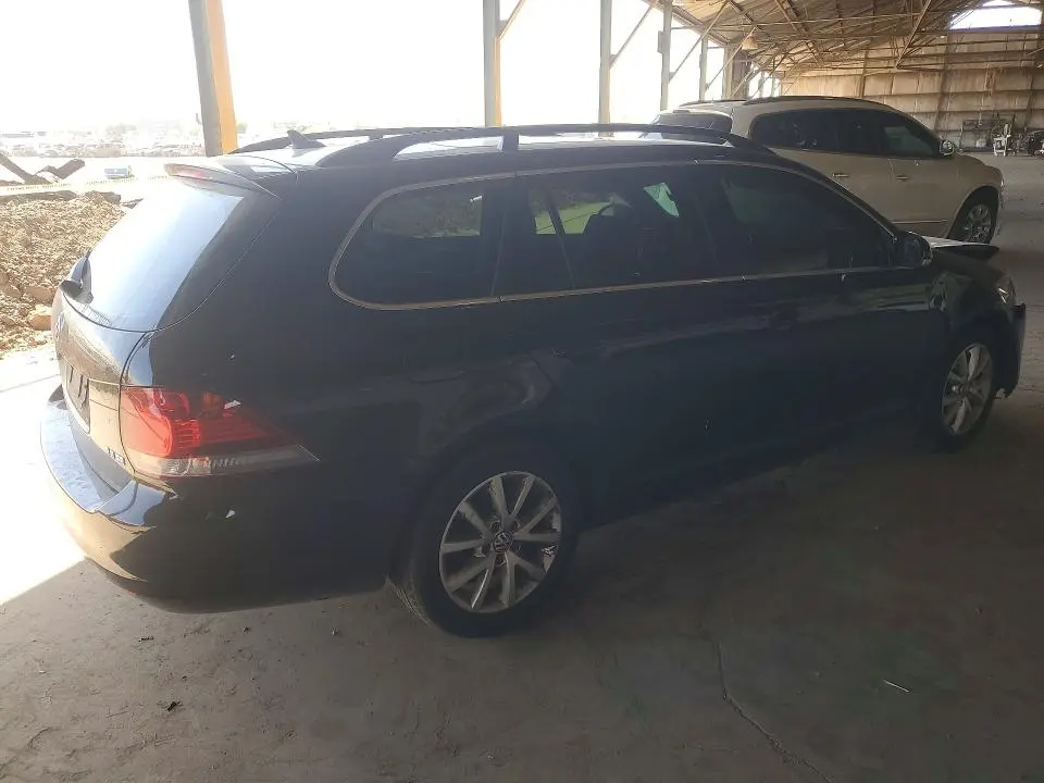 2010 VOLKSWAGEN JETTA   