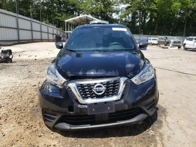 2020 NISSAN KICKS S  