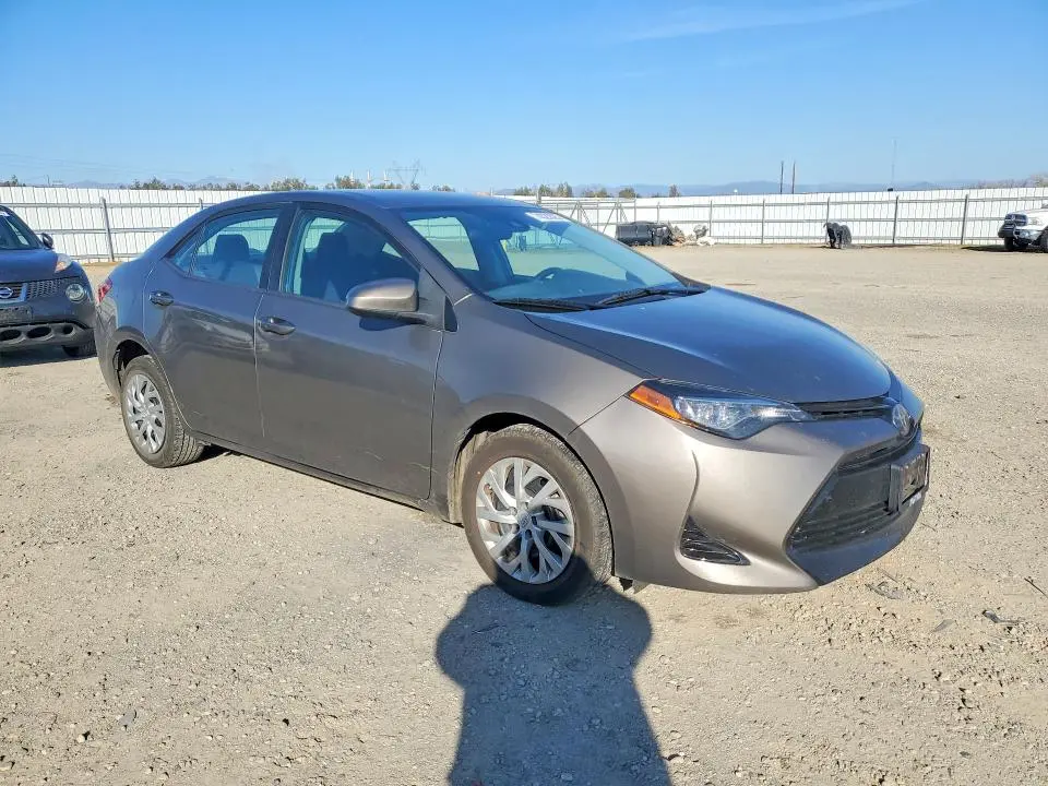 2018 TOYOTA COROLLA L  