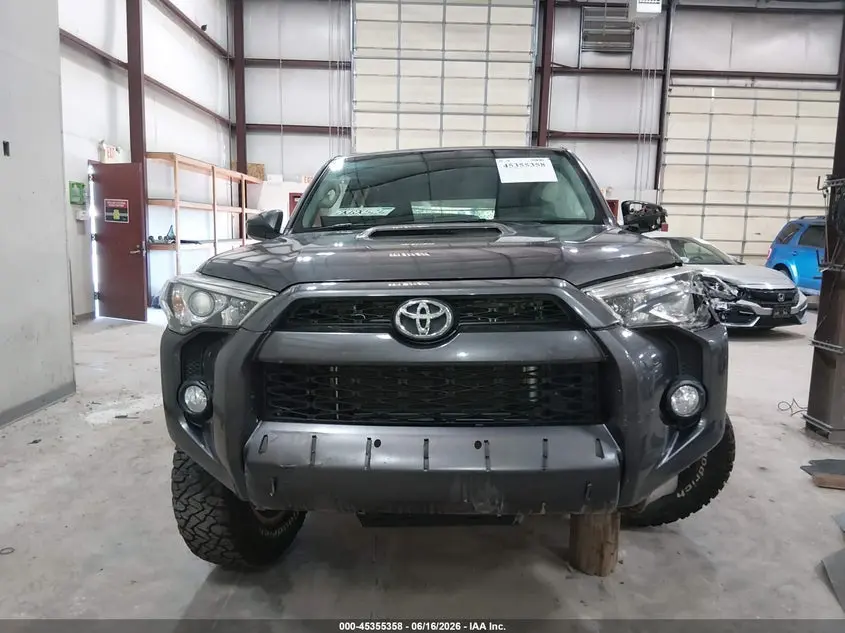 2015 TOYOTA 4RUNNER TRAIL