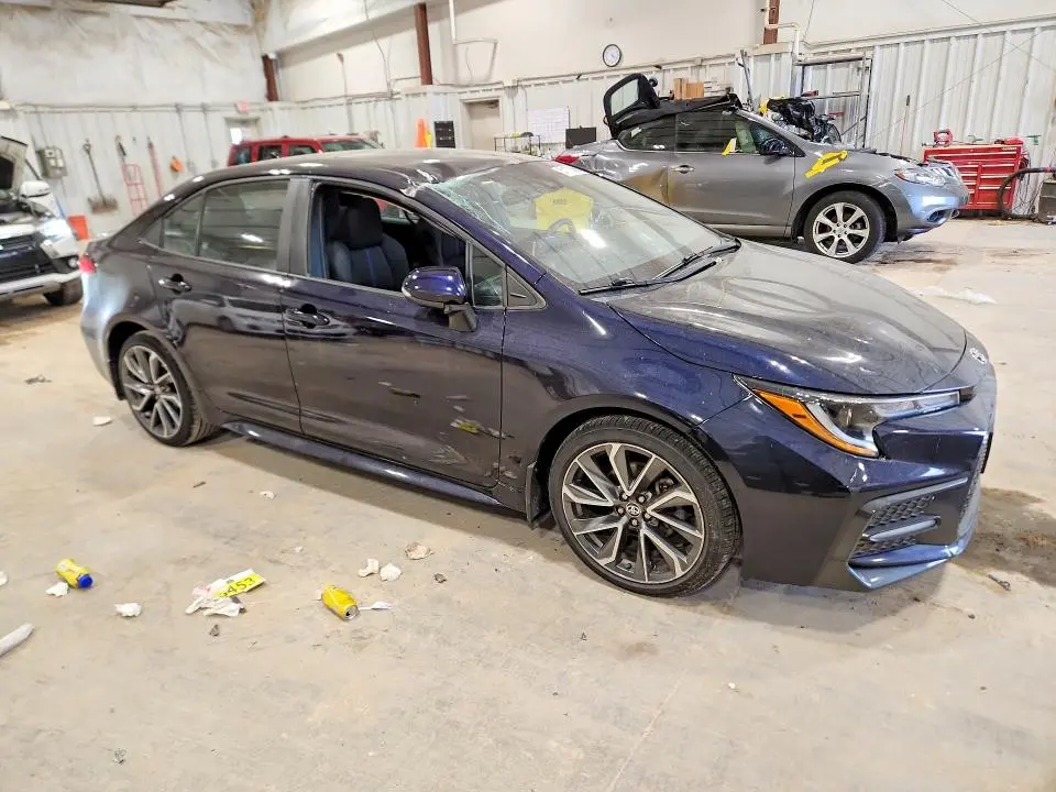 2021 TOYOTA COROLLA SE  