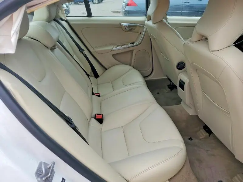 2015 VOLVO S60 PREMIER  