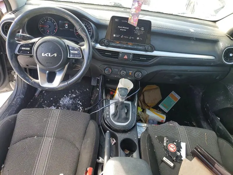 2022 KIA FORTE GT LINE  