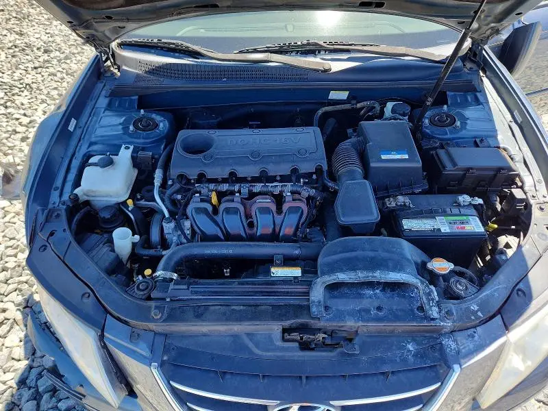 2010 HYUNDAI SONATA GLS  