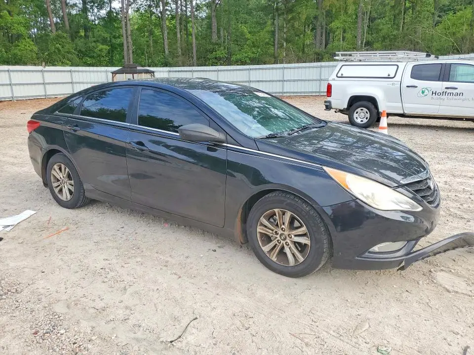 2013 HYUNDAI SONATA SE   