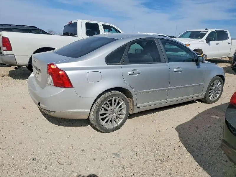 2010 VOLVO S40 2.4I  