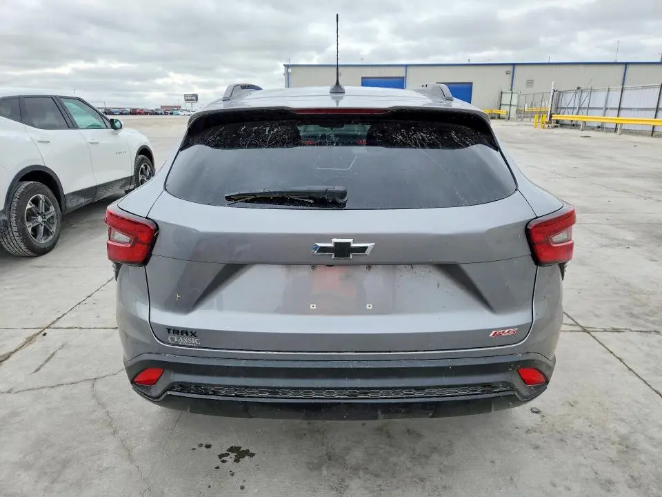 2025 CHEVROLET TRAX 2RS  