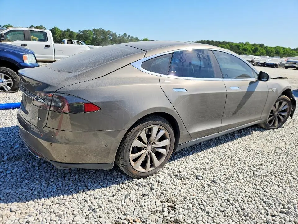 2015 TESLA MODEL S 85  