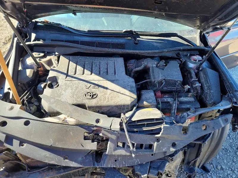 2015 TOYOTA CAMRY XLE V6  