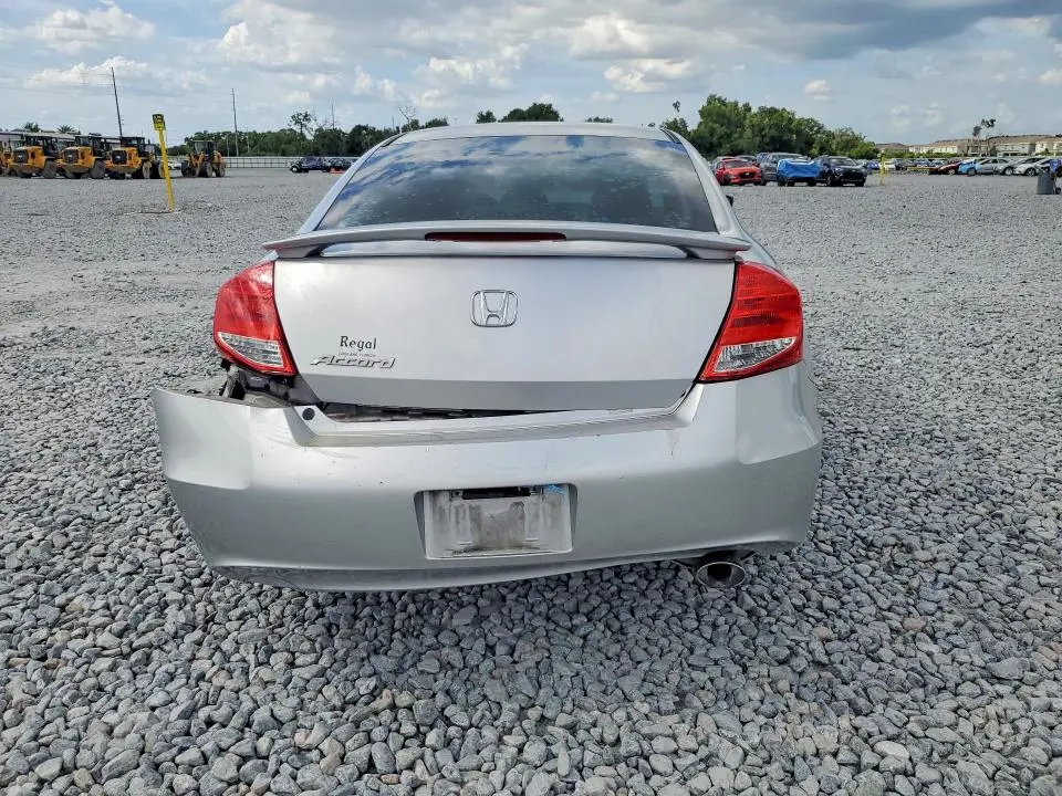 2011 HONDA ACCORD LX-S  