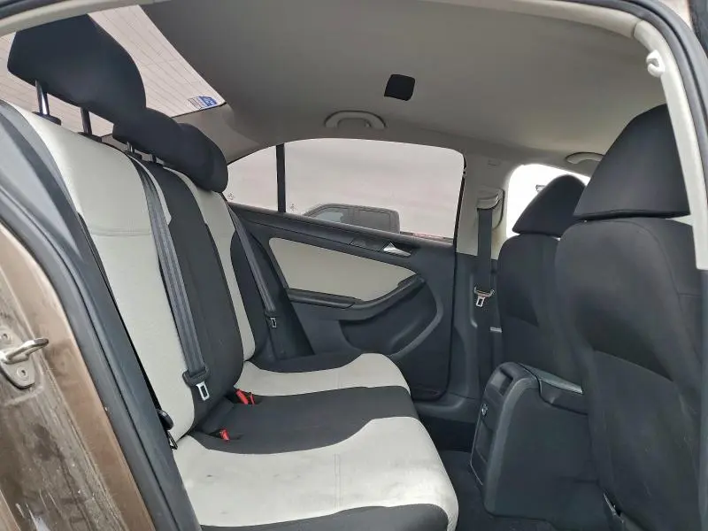 2015 VOLKSWAGEN JETTA BASE  