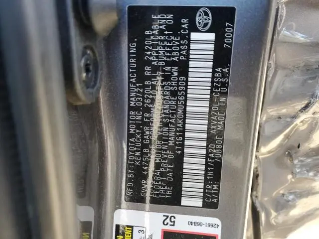 2021 TOYOTA CAMRY SE  