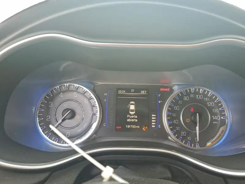 2015 CHRYSLER 200 LIMITED  