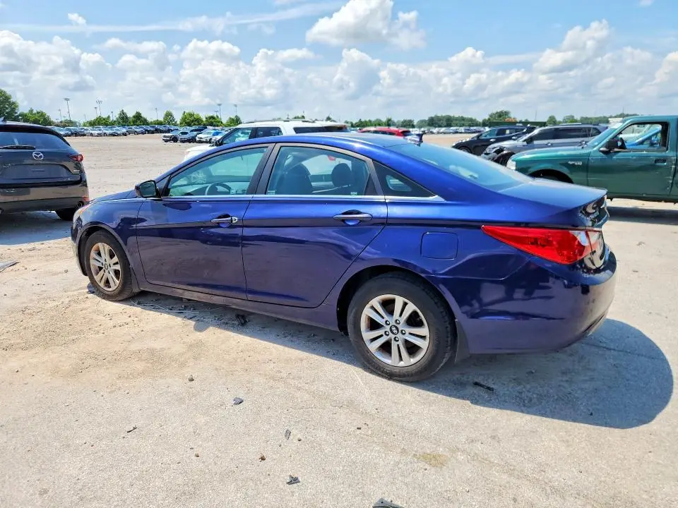 2013 HYUNDAI SONATA GLS  