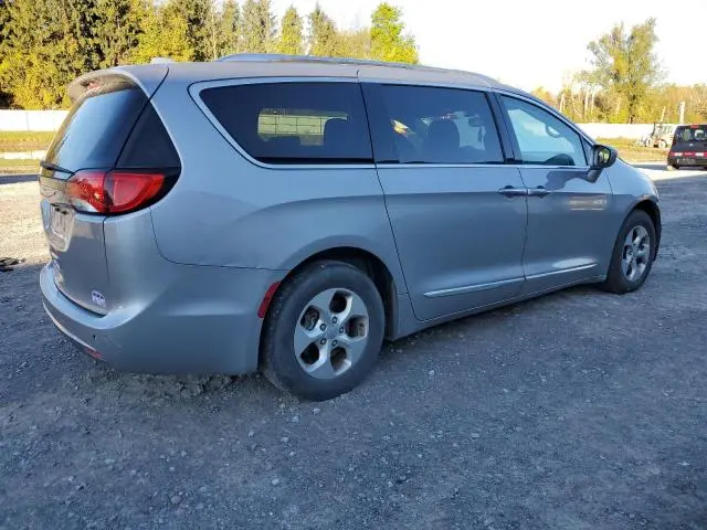 2017 CHRYSLER PACIFICA TOURING L PLUS  