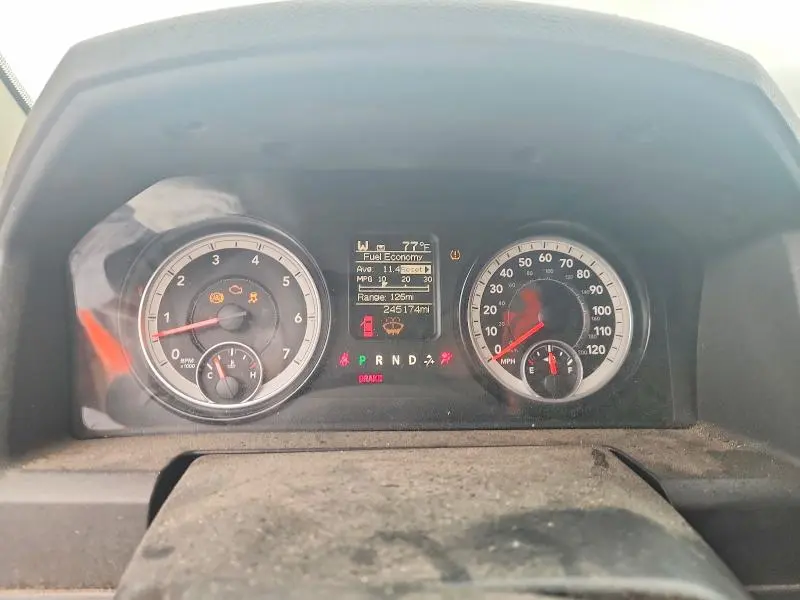 2014 RAM 1500 ST  