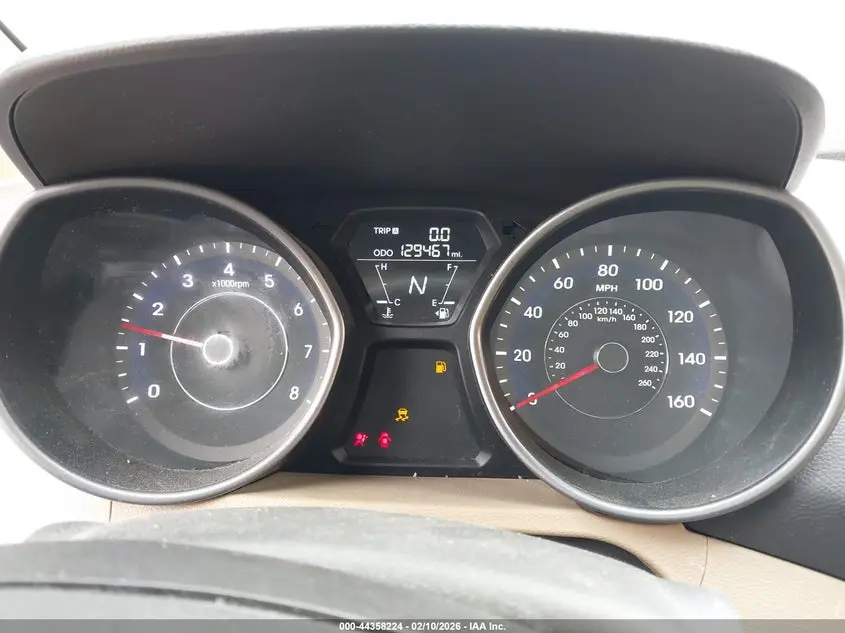 2012 HYUNDAI ELANTRA GLS