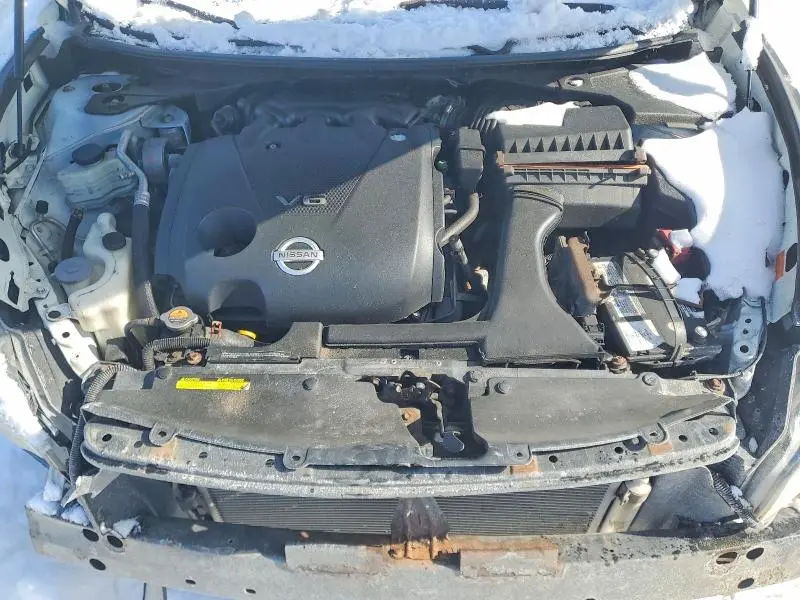2012 NISSAN MAXIMA S  