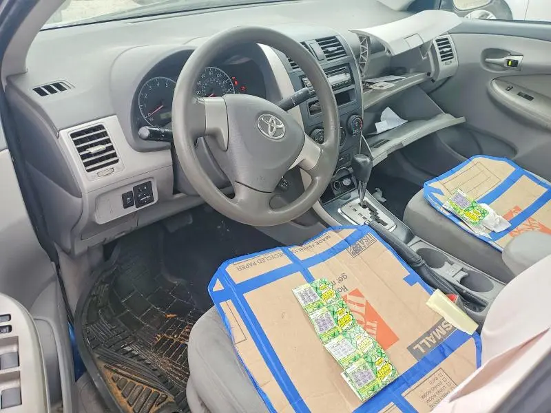 2010 TOYOTA COROLLA LE  