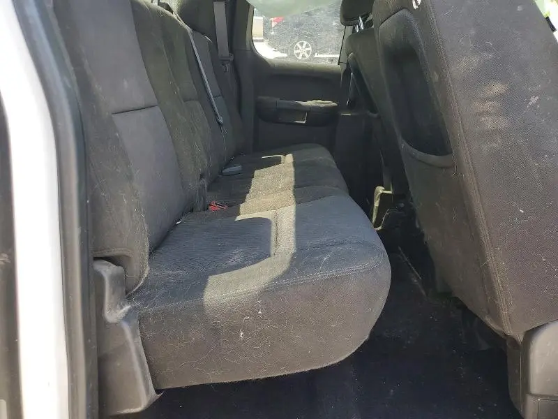 2011 CHEVROLET SILVERADO K1500 LT  