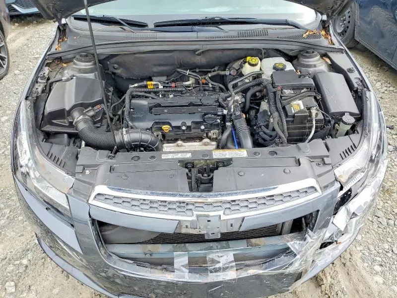 2013 CHEVROLET CRUZE LT  