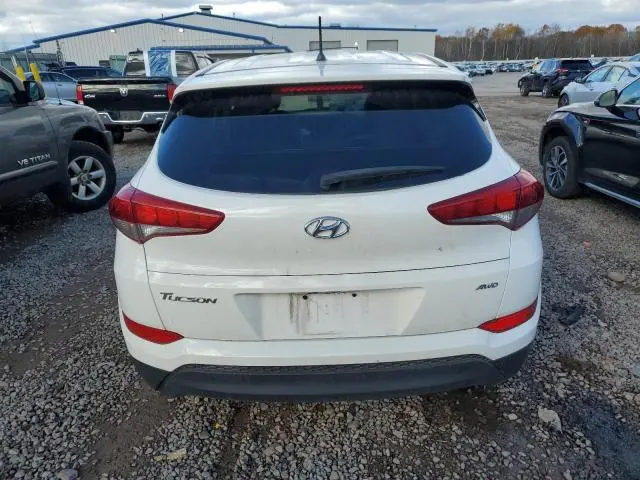 2018 HYUNDAI TUCSON SE  