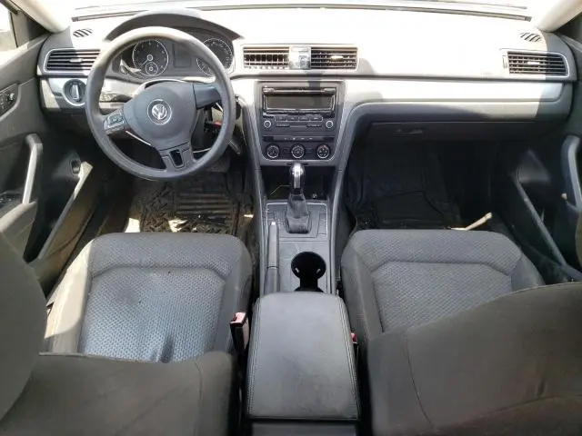 2015 VOLKSWAGEN PASSAT S  