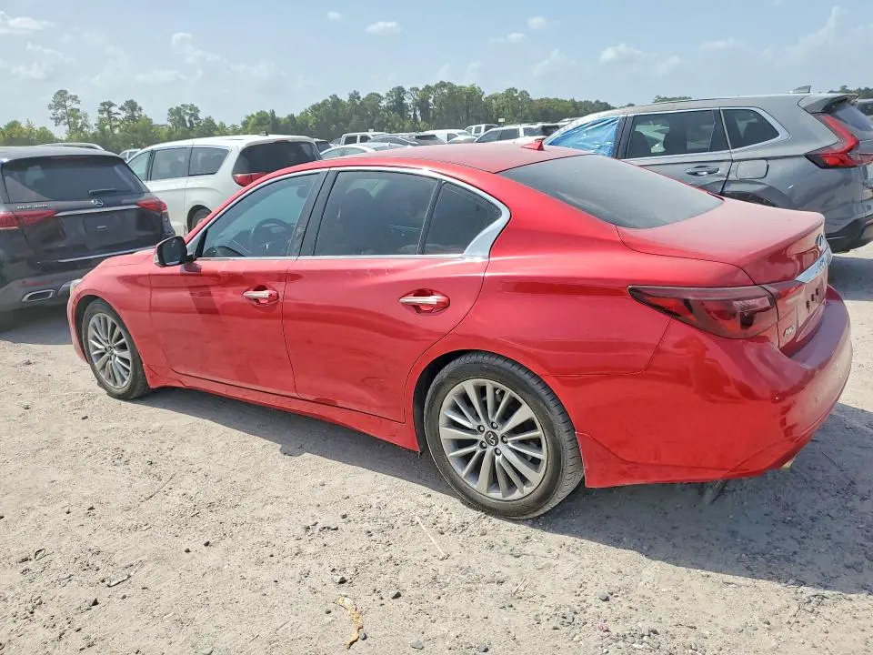 2022 INFINITI Q50 LUXE  
