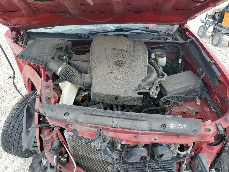 2019 TOYOTA TACOMA SR5 V6  