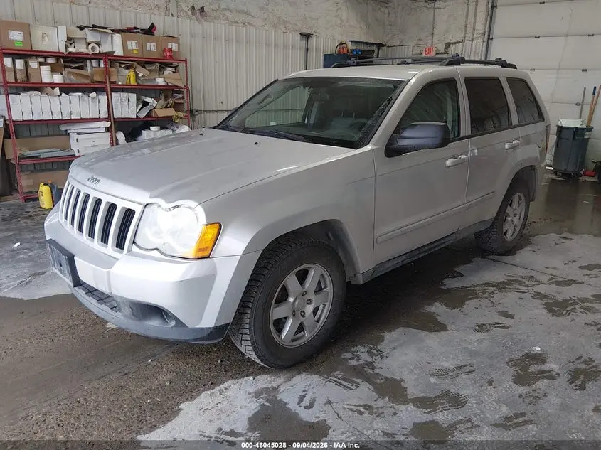 2010 JEEP GRAND CHEROKEE LAREDO