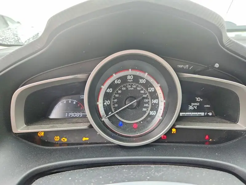 2016 MAZDA 3 TOURING  