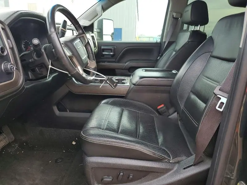 2017 GMC SIERRA K2500 DENALI  