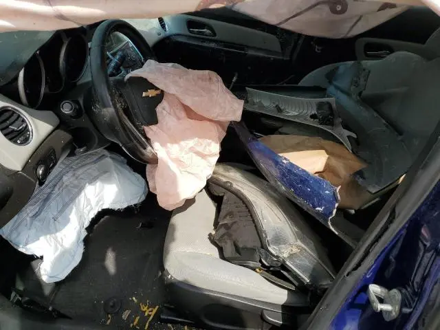 2012 CHEVROLET CRUZE LT  