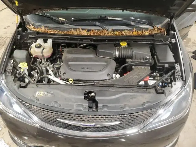 2020 CHRYSLER PACIFICA TOURING  