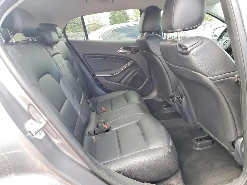 2016 MERCEDES-BENZ GLA 250 4MATIC  