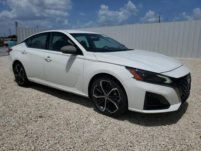 2024 NISSAN ALTIMA SR