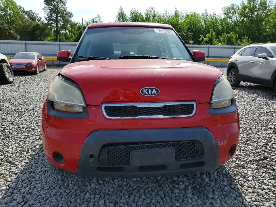 2011 KIA SOUL +  