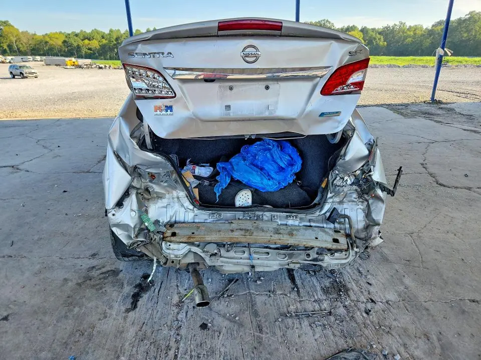 2014 NISSAN SENTRA SR  