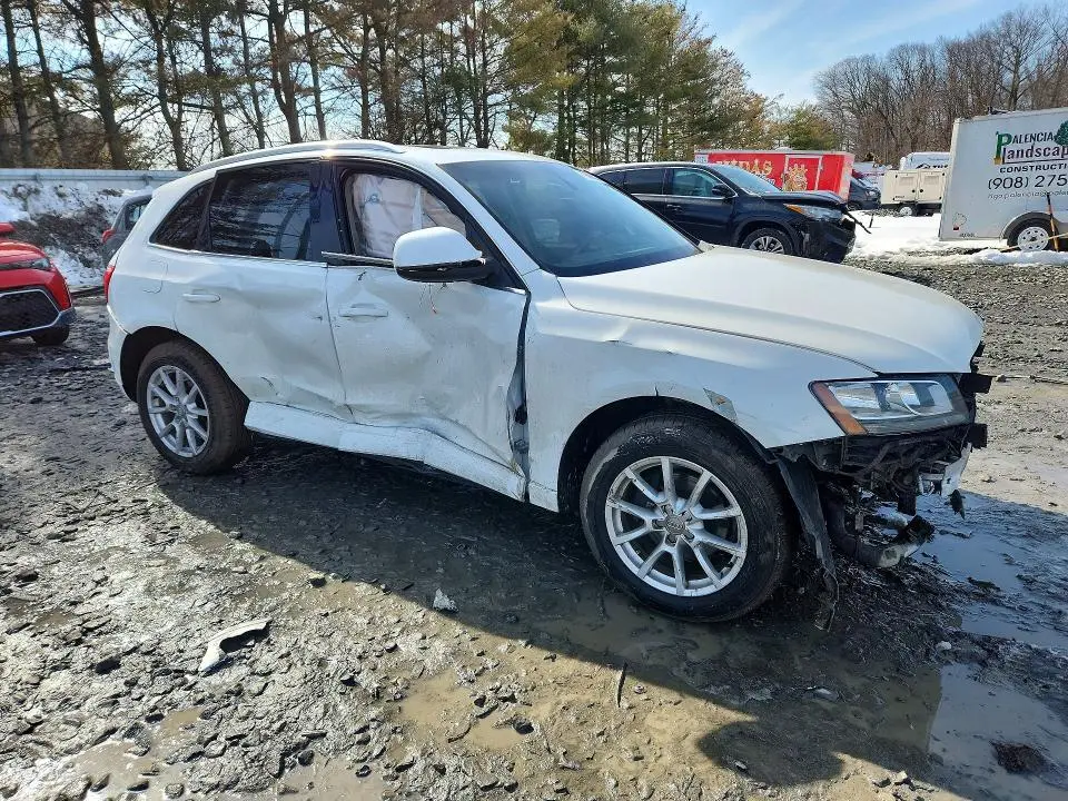 2012 AUDI Q5 PREMIUM  
