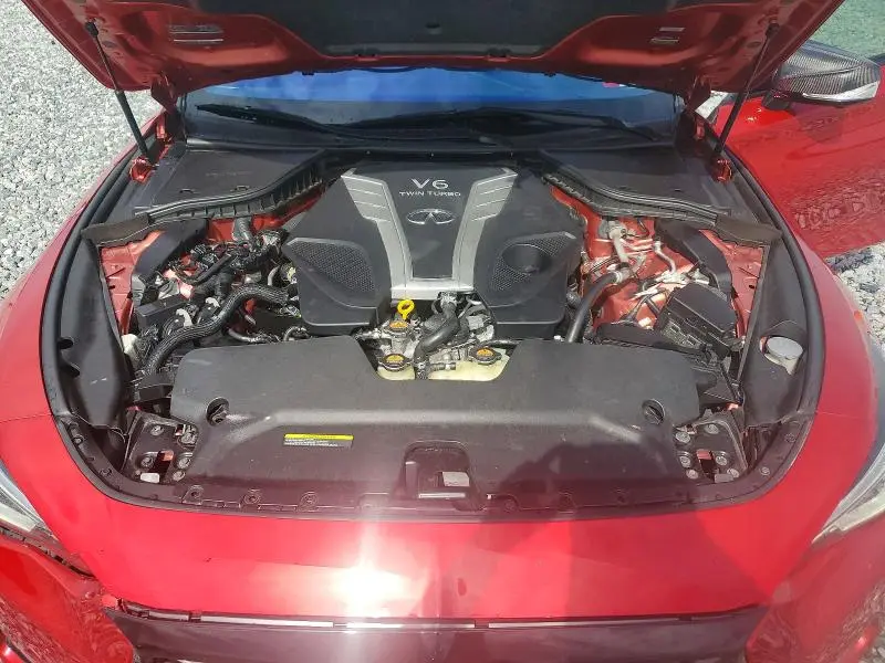 2018 INFINITI Q60 RED SPORT 400  