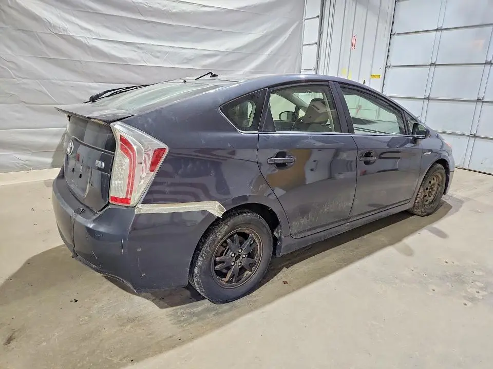 2014 TOYOTA PRIUS TWO  